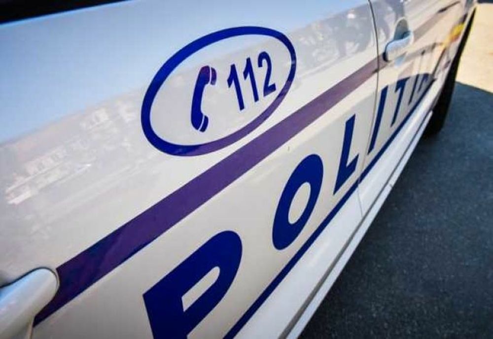 Tânăr din Livada, cercetat de polițiști! A furat aproape 200 litri de motorină din rezervoarele a două autovehicule