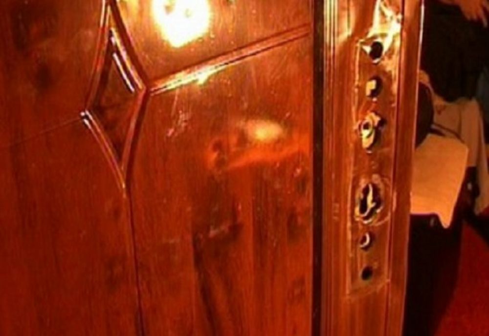 Locuinţă spartă în Tăşnad! Infractorul este un minor de 17 ani