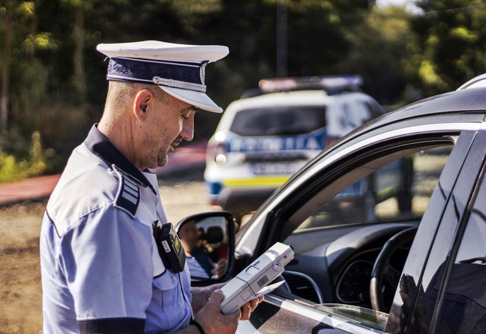 Polițiștii sătmăreni, prezenți pe principalele drumuri din județ! Câte amenzi au aplicat