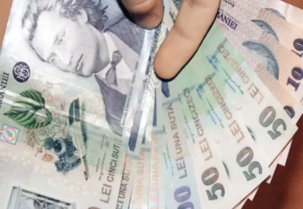 În plină criză, salariile primarilor ar urma să crească - Ce sumă uriașă încasează edilul unei comune