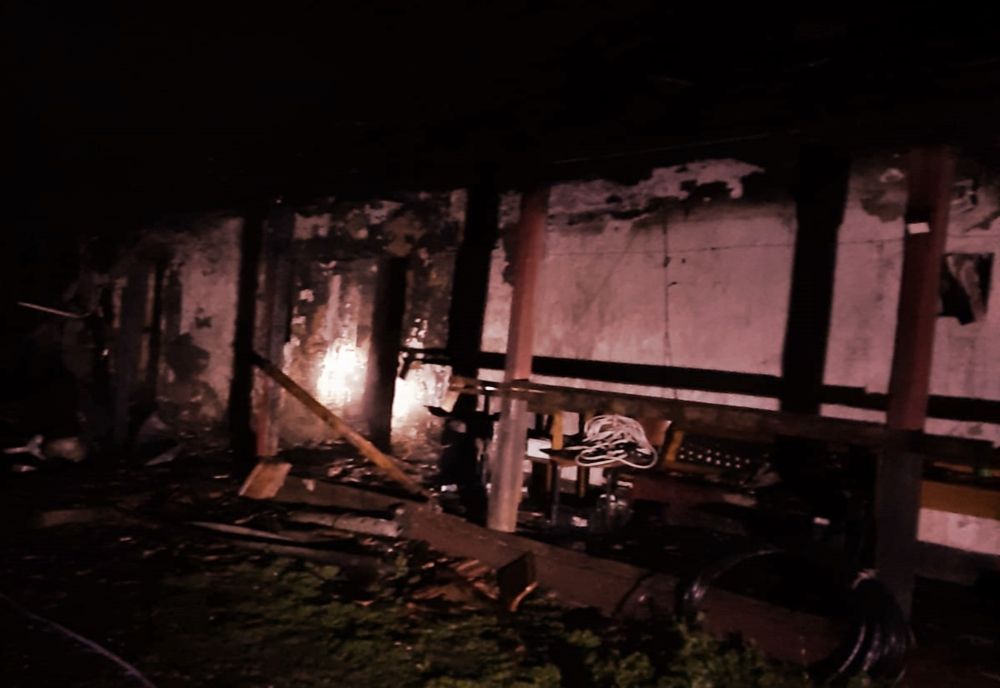 Casă din Chegea, mistuită de un incendiu
