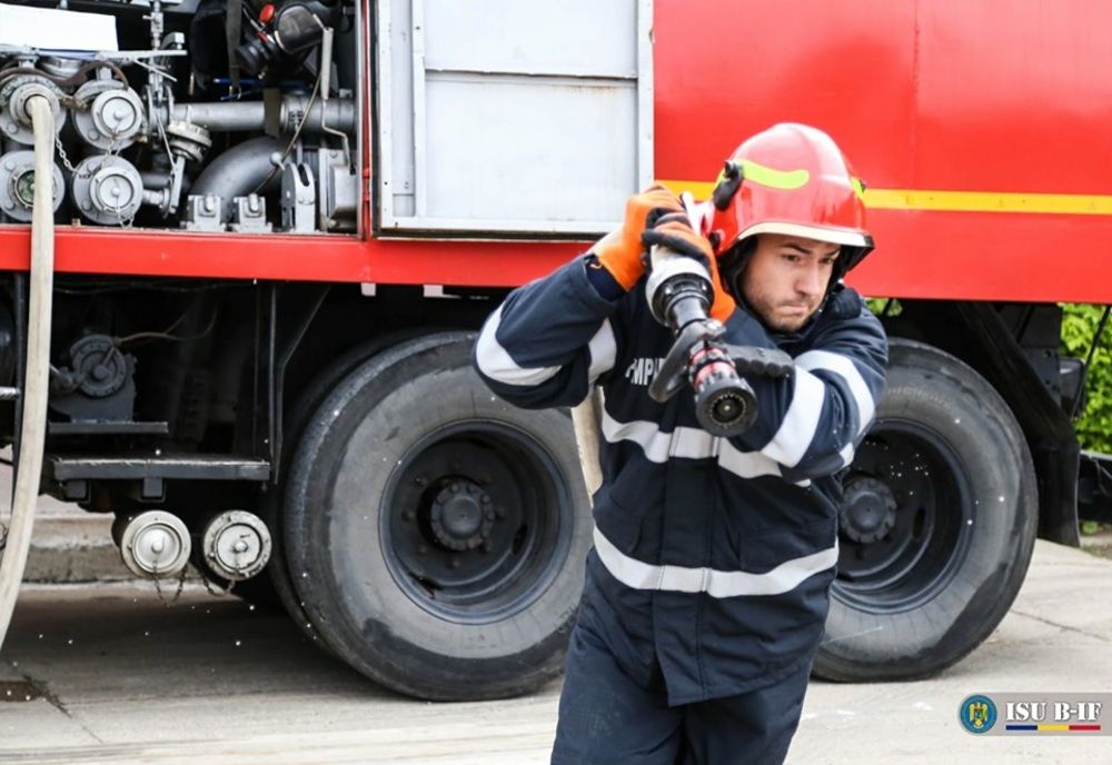 Coșul de fum necurățat al unei case din Carei, afectat de incendiu