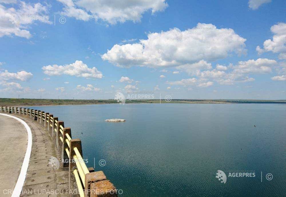 GRADUL DE STOCARE A APEI ÎN LACURILE DE ACUMULARE ESTE DE 80%, ÎN PREZENT