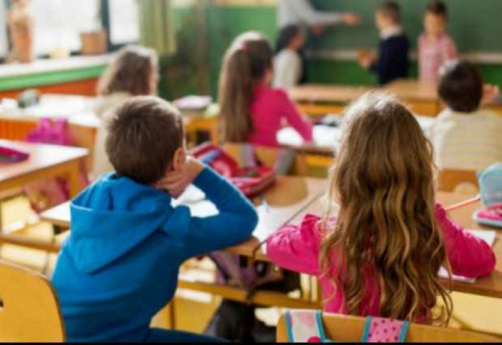 TERMENUL PENTRU TICHETELE EDUCAȚIONALE, PRELUNGIT PÂNĂ LA 31 OCTOMBRIE 2025
