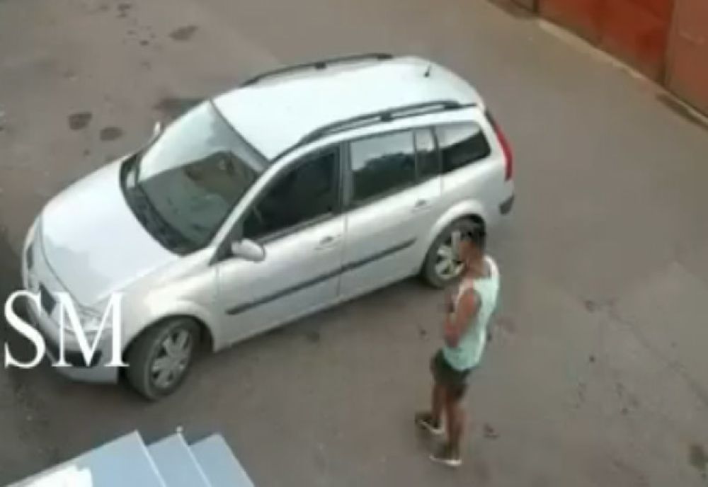 TÂNĂR DIN SATU MARE, TRIMIS ÎN JUDECATĂ PENTRU FURTUL MAȘINII UNUI LIVRATOR. A VÂNDUT AUTOTURISMUL CU 600 DE EURO