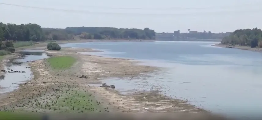 Scădere alarmantă a debitului Dunării