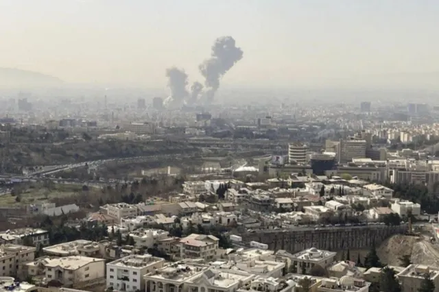 Iranul a lansat drone spre Israel și baze militare americane: „Un val masiv de atacuri”