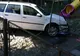Fără permis, un tânăr, de 18 ani, a intrat cu mașina într-un parc