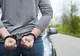 Hoață la doar 18 ani! A spart patru locuințe din municipiul Satu Mare