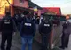 Razii de amploare în Vetiș. Peste 70 de persoane, legitimate de polițiști