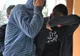 Un tânăr, de 26 de ani, și un minor, de 13 ani, au sustras mai multe plăci de aluminiu dintr-o hală din Carei