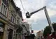 Intervenție a pompierilor în Piața Libertății. Elementele decorative de pe clădiri s-au desprins