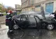Mașină cuprinsă de flăcări într-o parcare de pe Drumul Careiului