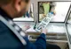 Program special la serviciile Pașapoarte și Înmatriculări