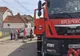 Branșament de gaz avariat de o autoutilitară. Pompierii intervin pentru asigurarea zonei