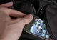 O tânără de 19 ani din Satu Mare a rămas fără telefon! Hoţul este concubinul ei