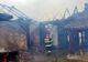 Incendiu în Orașu Nou! Acoperișul unei case de locuit și o anexă, afectate de flăcări
